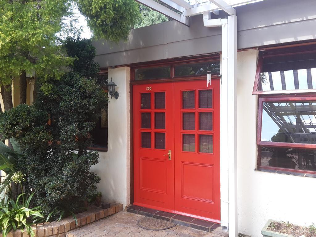 Jubilee Lodge Guest House โจฮันเนสเบิร์ก ภายนอก รูปภาพ
