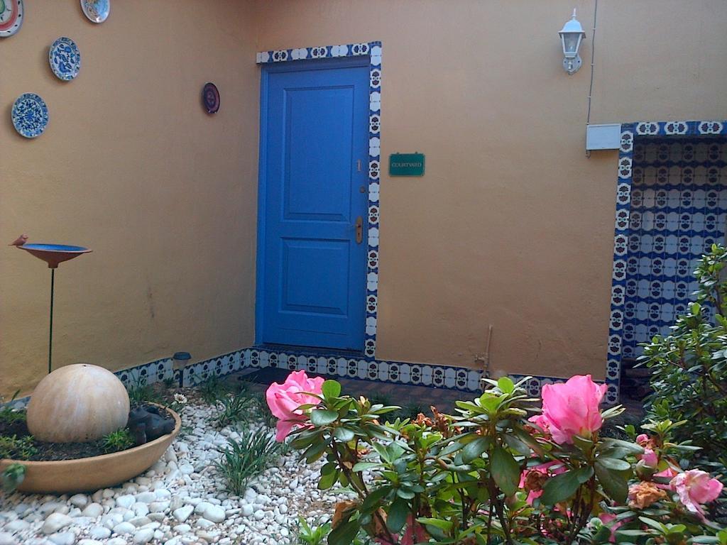 Jubilee Lodge Guest House โจฮันเนสเบิร์ก ภายนอก รูปภาพ